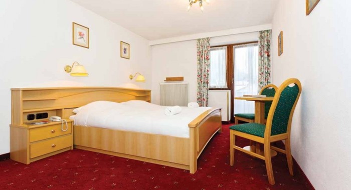 Hotel Rendlhof, St Anton ski chalet, image 5